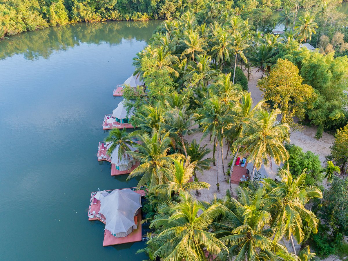 4 rivers floating lodge