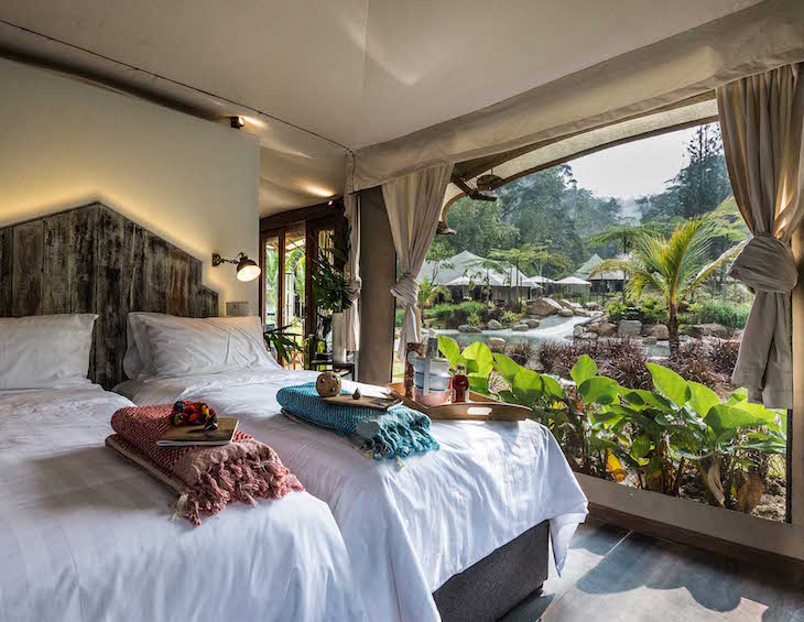 Luxury Tents with Bedrooms Hostal de la Luz Glamping Tent